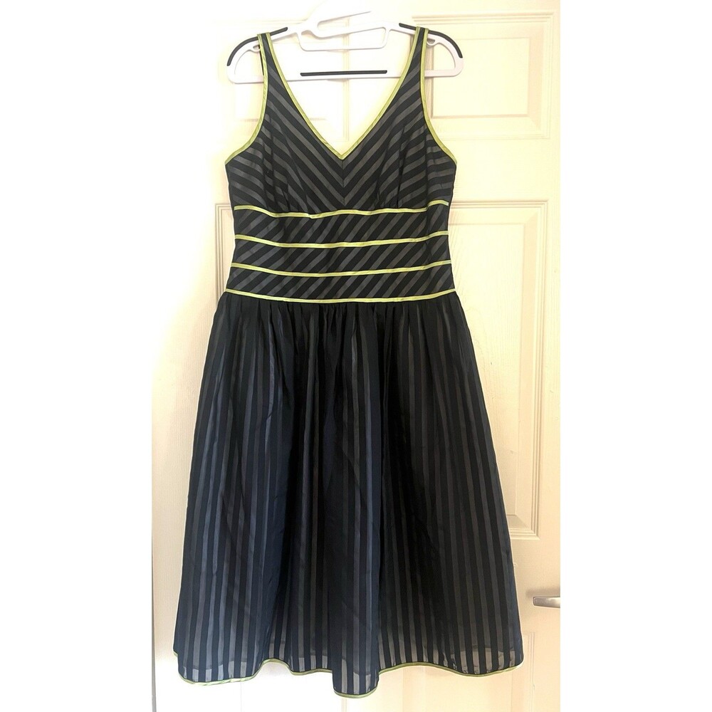 Signature by Robbie Bee Dress Womens 10 Black Lime Green Trim Fit Flare Midi